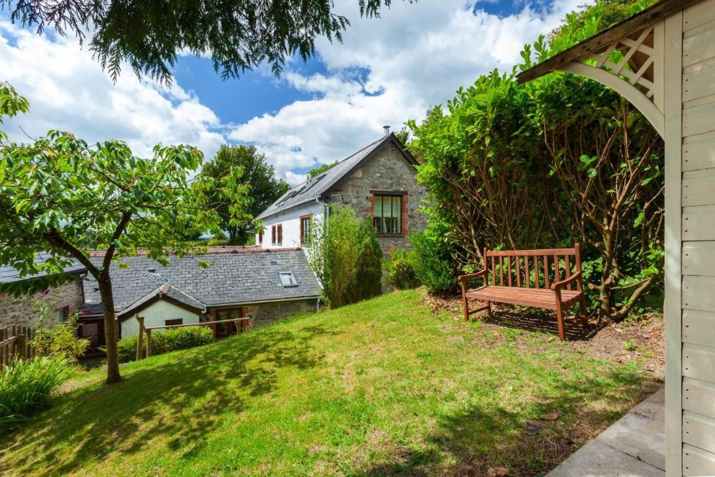 Byre Cottage, Dulverton, Dulverton (updated prices 2024)