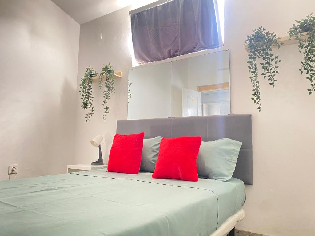 Postel nebo postele na pokoji v ubytování Best Rooms - Quarto 3 Plateau