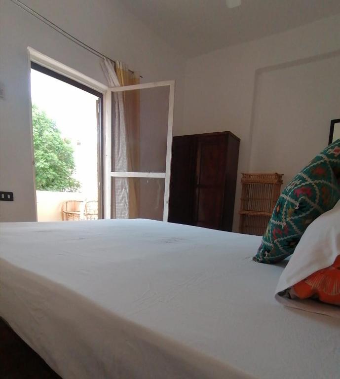 Rose Guest House - 12