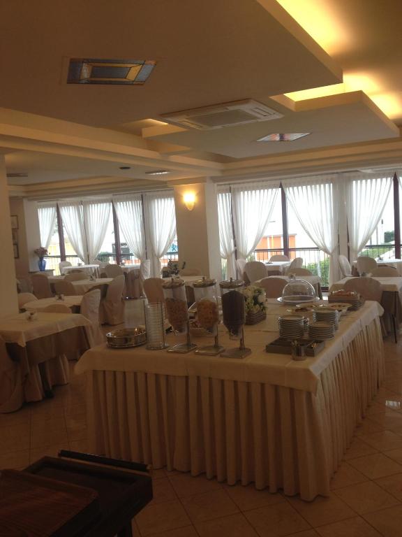 Restaurace v ubytování Hotel Cristallo