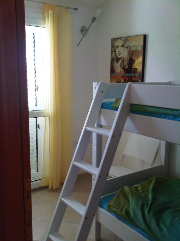 Palanda nebo palandy na pokoji v ubytování Traumblick