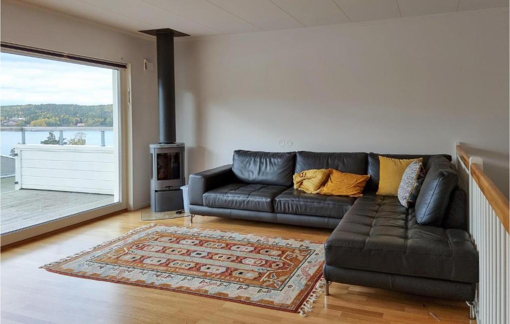 Posezení v ubytování 3 Bedroom Lovely Home In Uddevalla