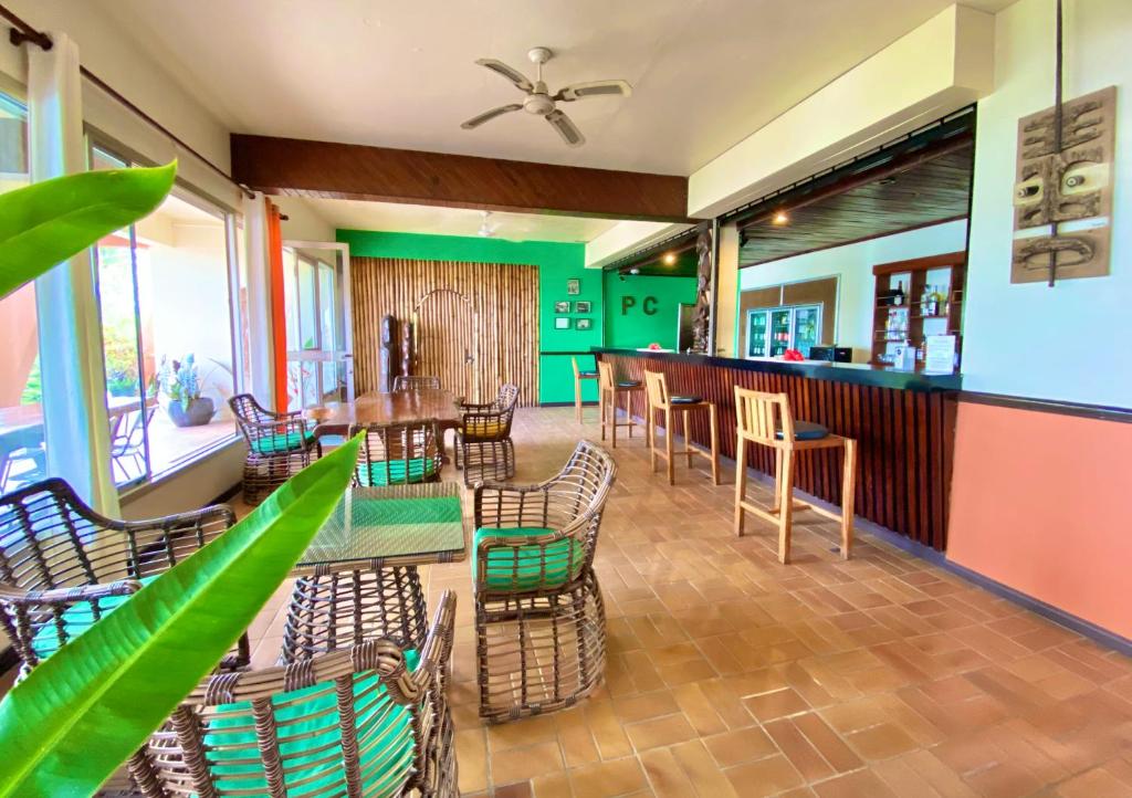 Restaurace v ubytování Hotel Santo Vanuatu