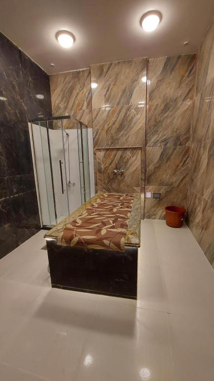 Koupelna v ubytování Al Salam Grand Hotel