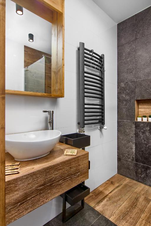 Kúpeľňa v ubytovaní REZYDENCJA SKIBÓWKI sauna&jacuzzi