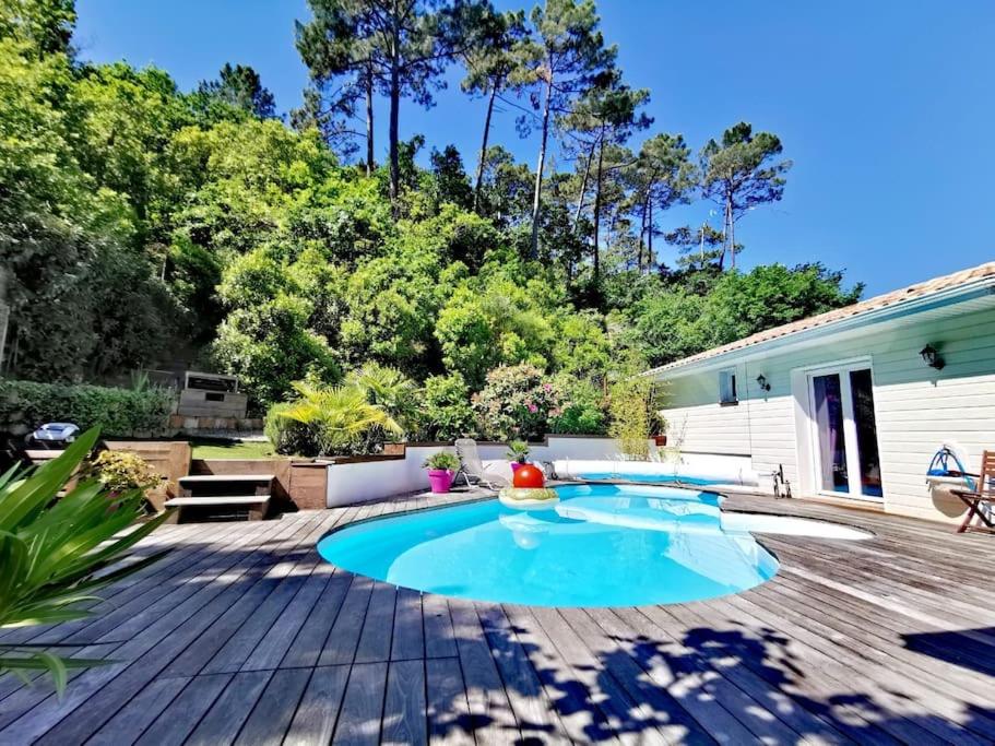 Maison de vacances / Gîte Maison avec piscine sur le bassin d'Arcachon , La  Teste-de-Buch, France . Réservez votre hôtel dès maintenant ! - Booking.com