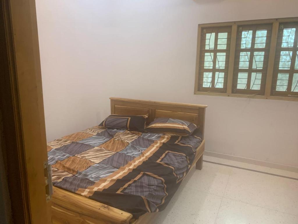 Jaffnatravel & Guest Inn - 2 Bed 1st floor