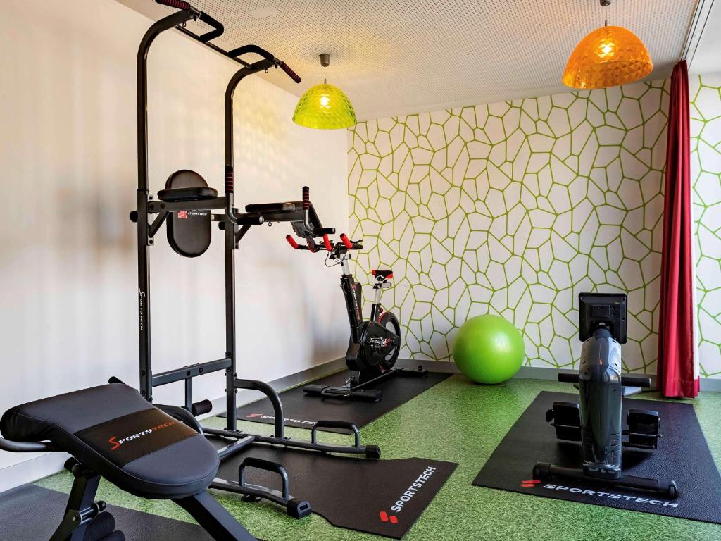 Pusat kecergasan dan/atau kemudahan kecergasan di ibis Styles Karlsruhe Ettlingen