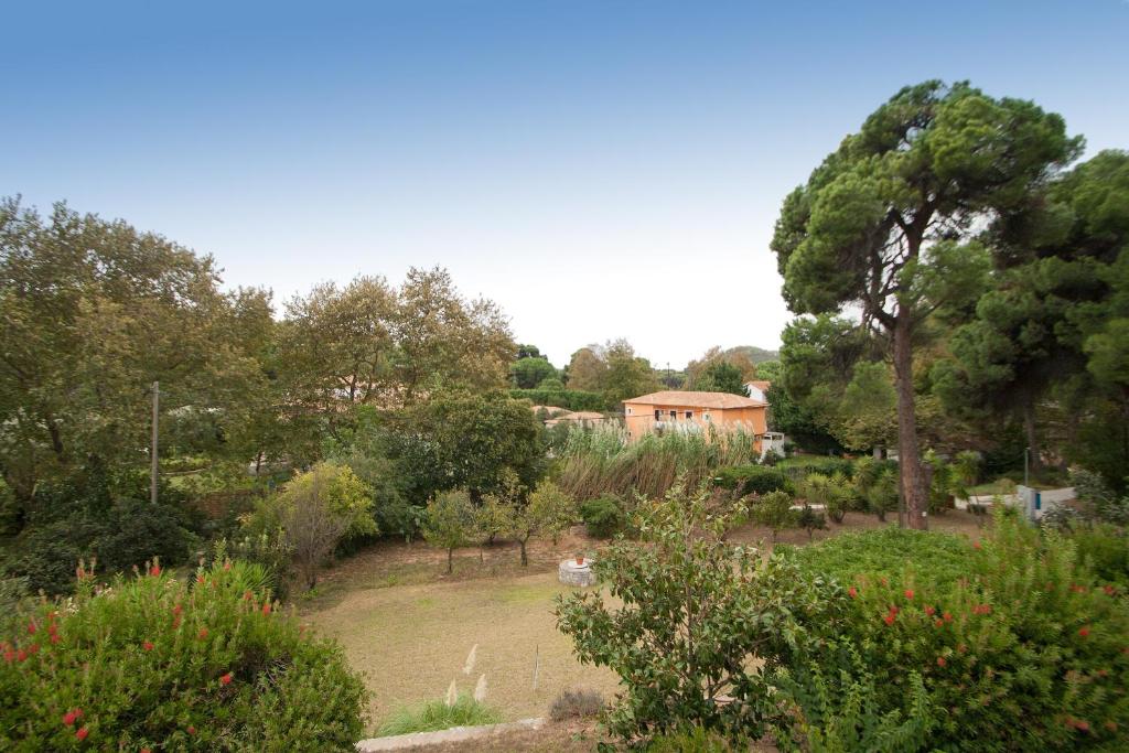 Zahrada ubytování Villa ALEXIS