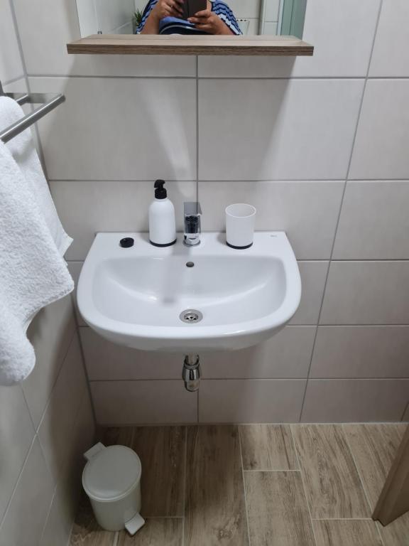 Koupelna v ubytování Restoran i sobe Savić