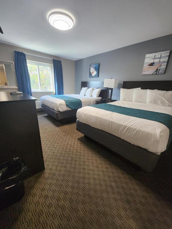 Put-in-Bay Resort & Conference Center - Chambre Queen De Luxe Avec Deux Lits Queen