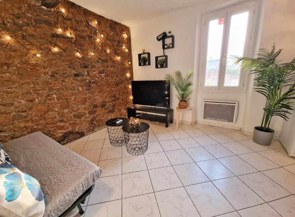 Posedenie v ubytovaní GregBnb - T2 Design 30m2 - Ouest
