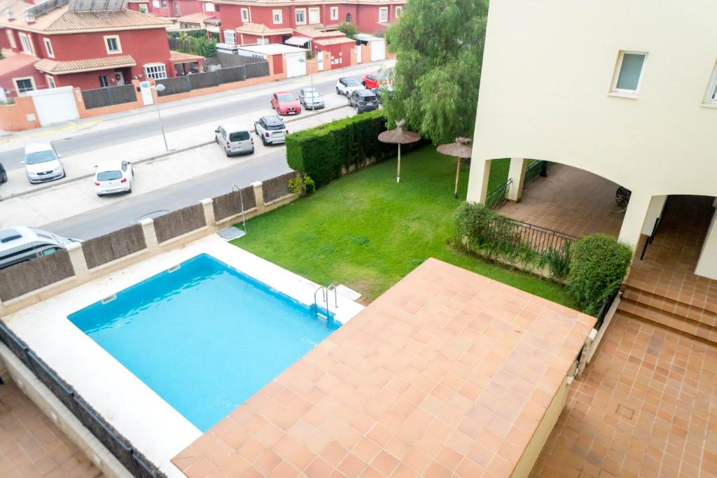 Bazén v ubytovaní R&B Vistahermosa Views alebo v jeho blízkosti