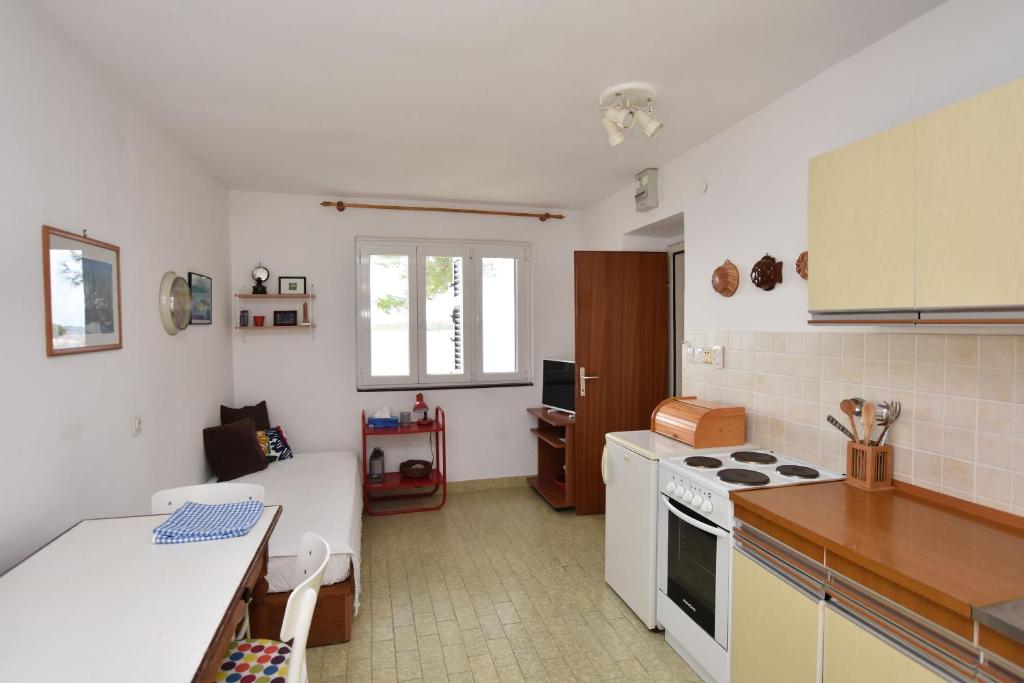 Dapur atau dapur kecil di Apartments Ziva