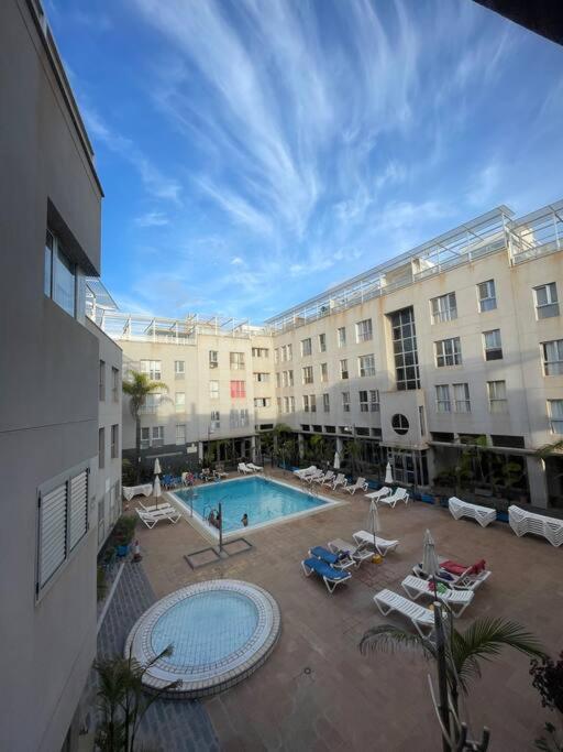 Zdjęcie z galerii obiektu Precioso apartamento en residencial con piscina cerca de la playa w mieście Gáldar