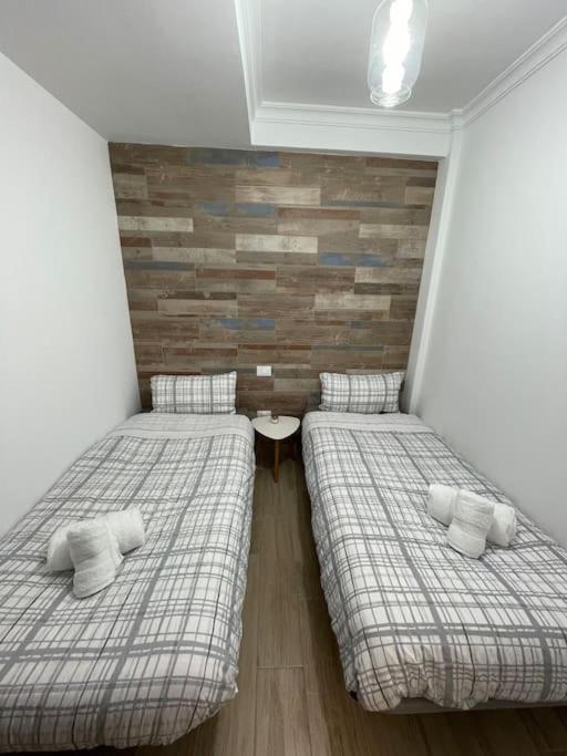 Zdjęcie z galerii obiektu Precioso apartamento en residencial con piscina cerca de la playa w mieście Gáldar