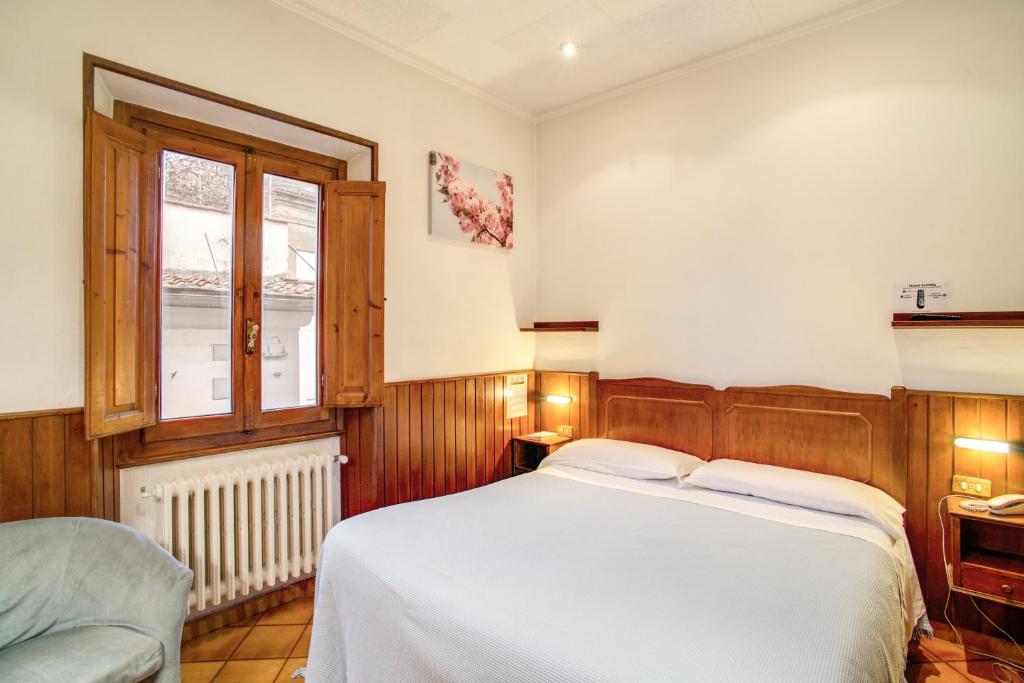 Hotel Lorena - Resim 12