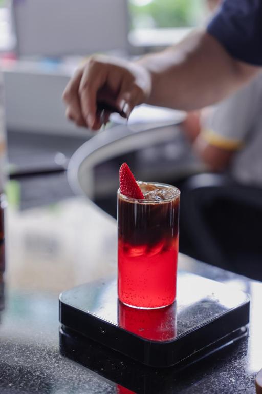 Seekers Finders Rama IV Hotel SureStay Collection by BW - Resim 21