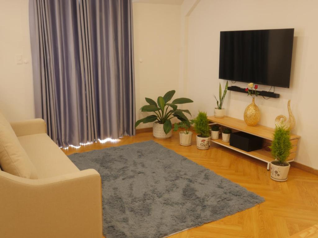 TV/trung tâm giải trí tại Feliz Dalat Homestay