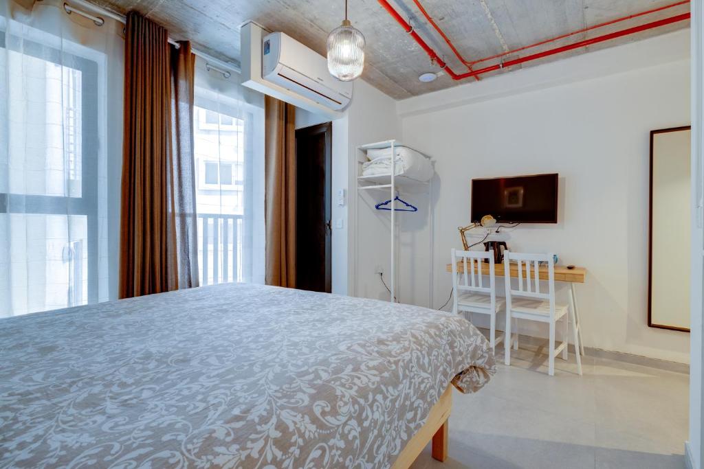 Sliema Creek Suites - Economy Double Room