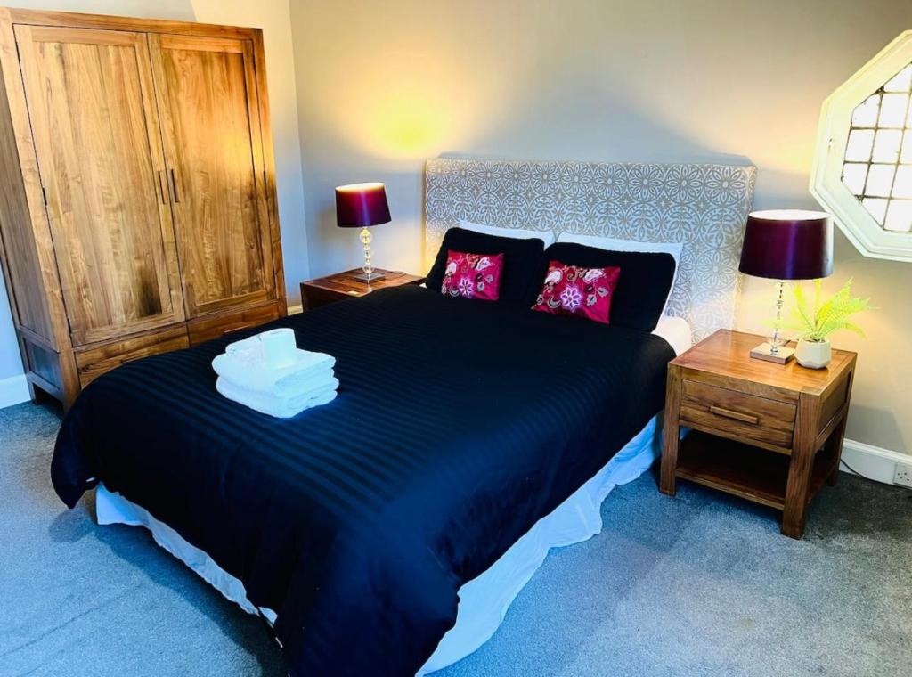 LEITH WALK VILLA budget guest house - Deluxe King Room