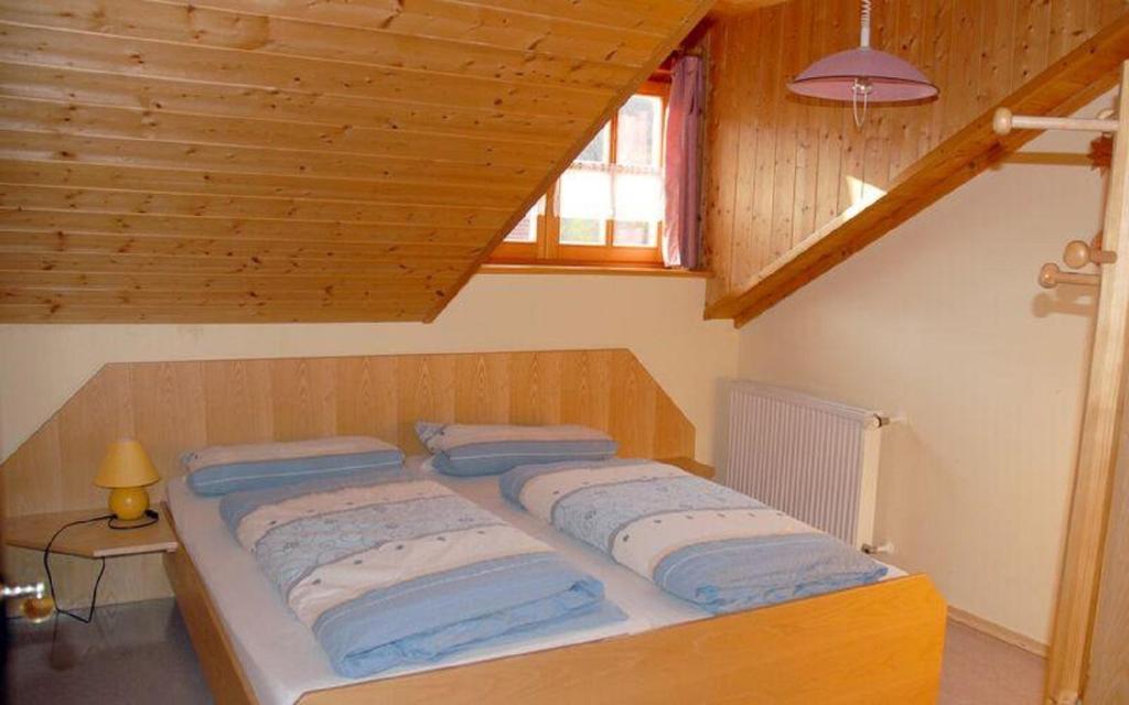 Postel nebo postele na pokoji v ubytování Ferien- und Freizeithof Bindl