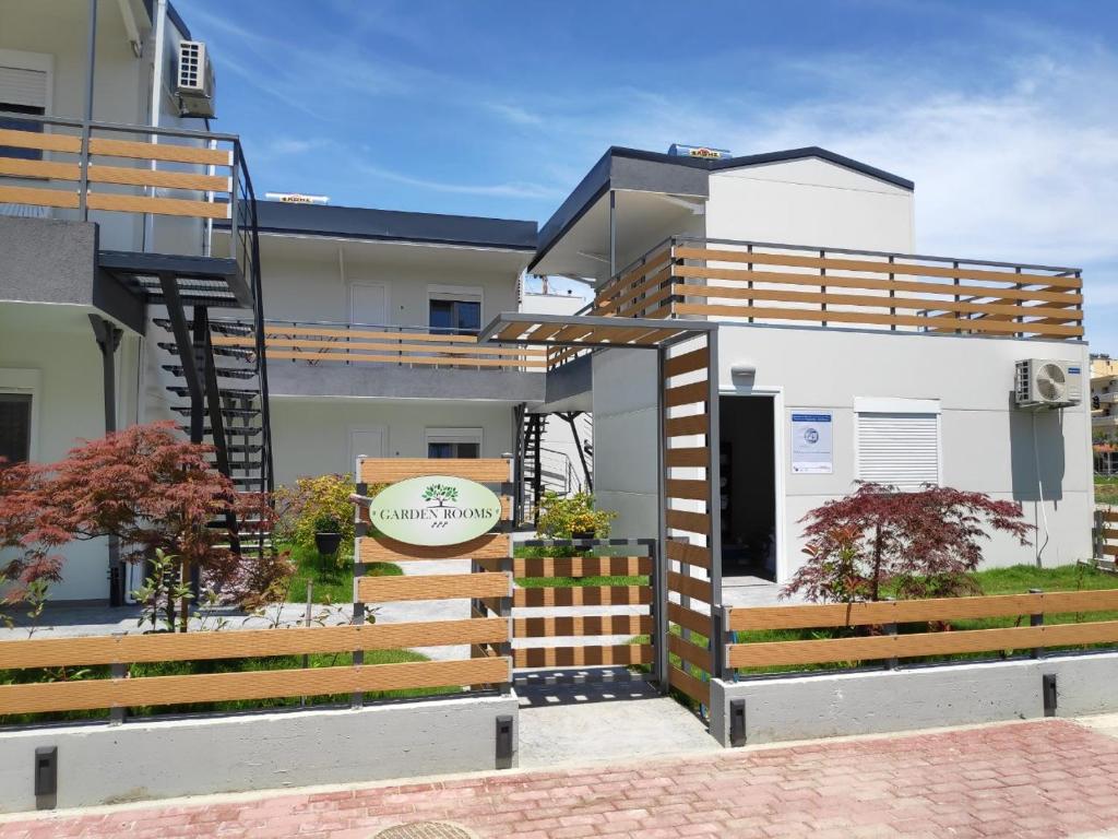 AKTES PIERIAS (GARDEN ROOMS), Paralia Katerinis (updated prices 2024)