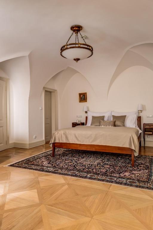 Hotel Nerudova 211 - 2