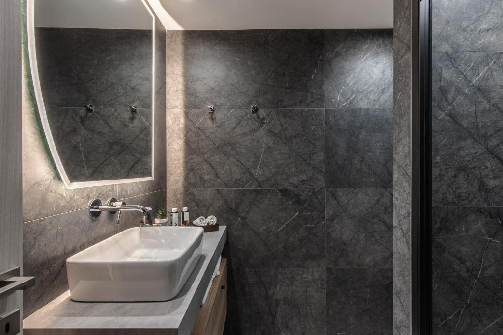 Ethereal Athens - Resim 35