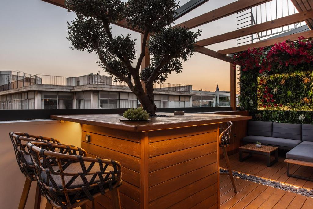 Ethereal Athens - Resim 17