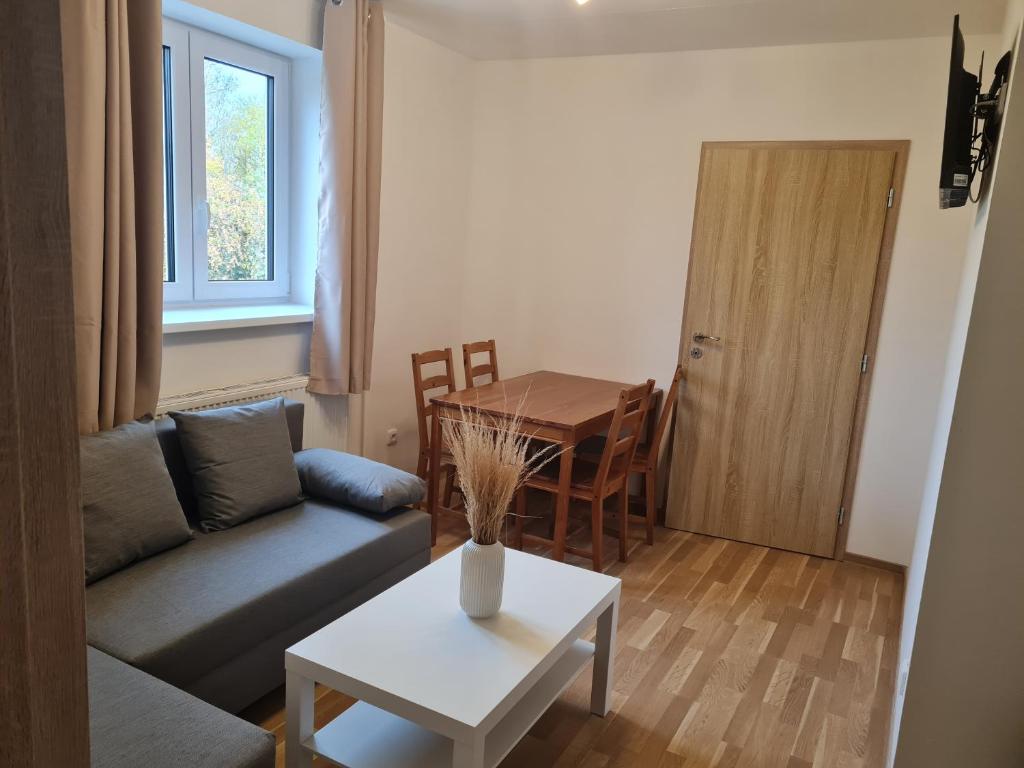 Mega Chalupa MAX - Appartement D'une Chambre
