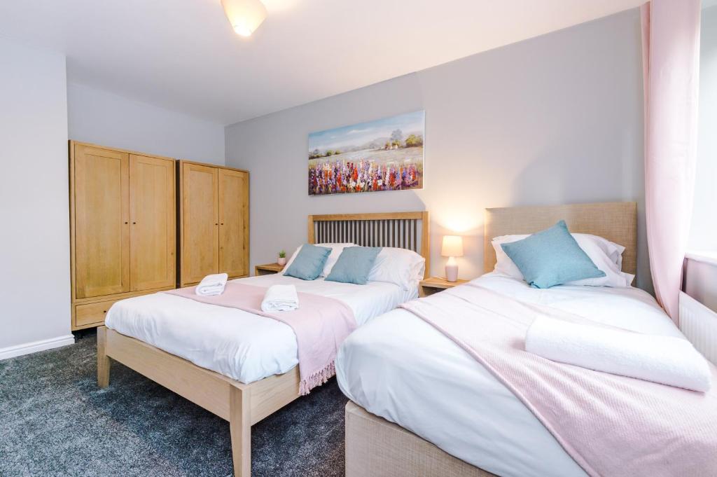 Crabtree House, Widnes (updated prices 2024)