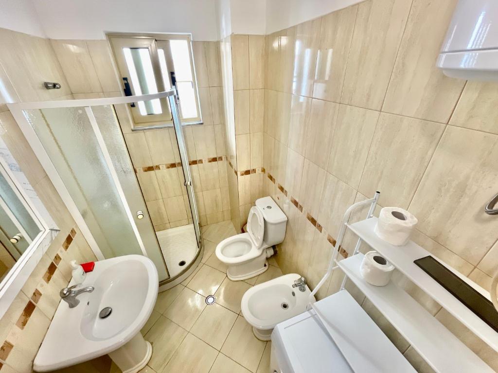 APARTMENT LUNGOMARE - Image 6