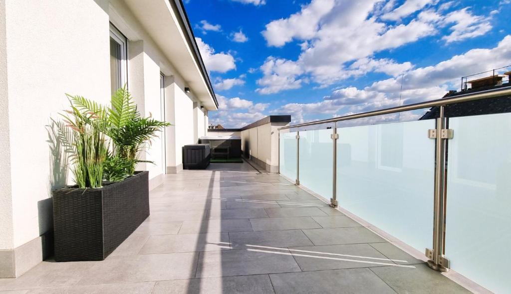 Balkón alebo terasa v ubytovaní Diamond Luxury Apartment