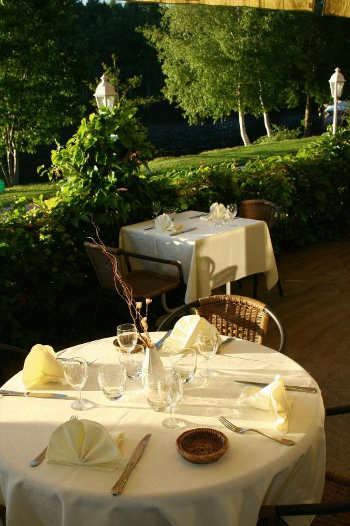 Zahrada ubytování Logis Hotel du Lac