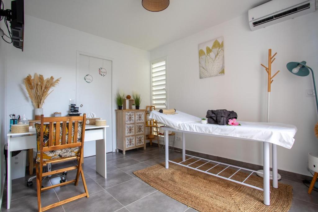 Fotografie z fotogalerie ubytování Hôtel Guadeloupe Palm Suites v destinaci Saint-François