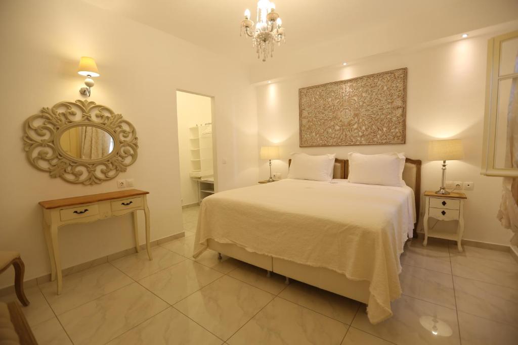 The White Suites - 10