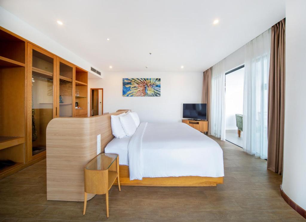 Grand Nhìn Ra Đại Dương