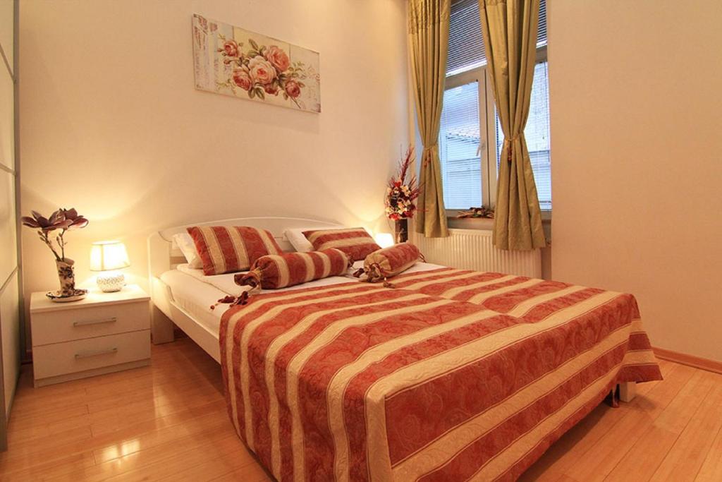 Postel nebo postele na pokoji v ubytování Villa Forever
