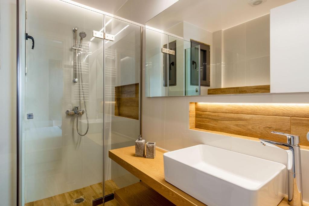 Kúpeľňa v ubytovaní IO SUITES