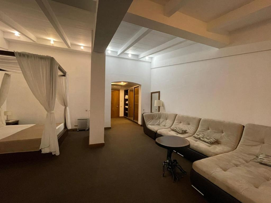 Posezení v ubytování DEM Hotel