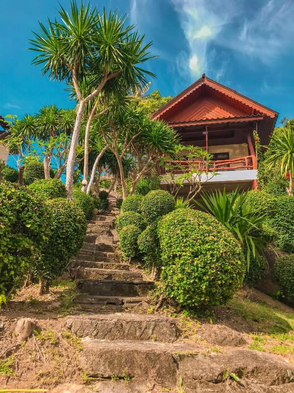Tanouy Garden Room