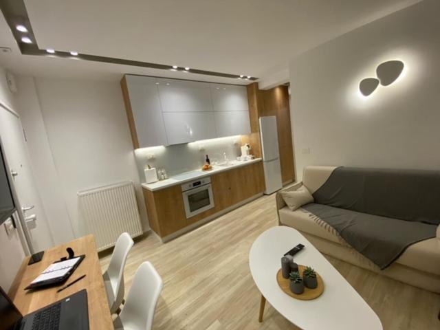 Kuchyňa alebo kuchynka v ubytovaní Olea Suites 1