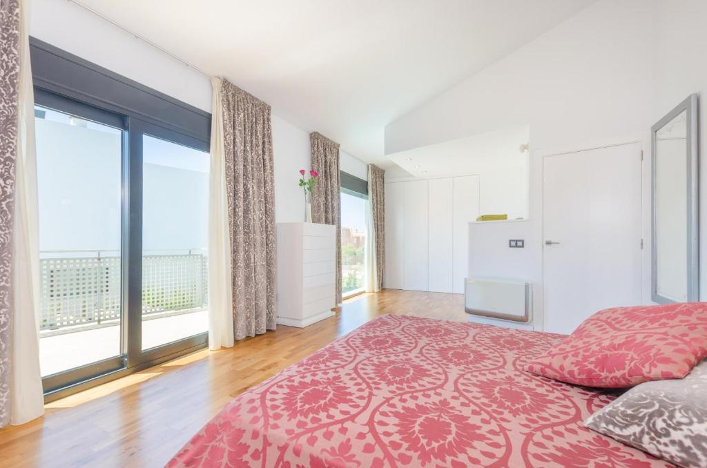 A bed or beds in a room at La Primera