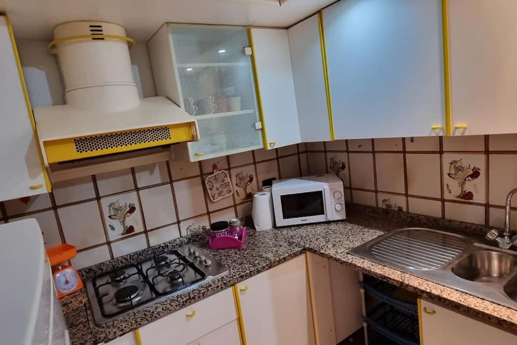 Fotografia z galérie ubytovania La casa di Angelo vicino alla Stazione e al Centro Storico v destinácii Piombino