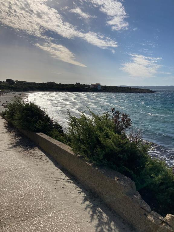 Creúsa de ma a Calasetta - Paradisiaca Casa Fronte Mare
