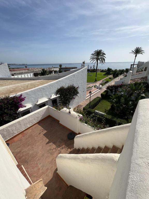 Balkón alebo terasa v ubytovaní Estepona - Playa - 1 dormitorio con terraza solárium y vistas Pa4