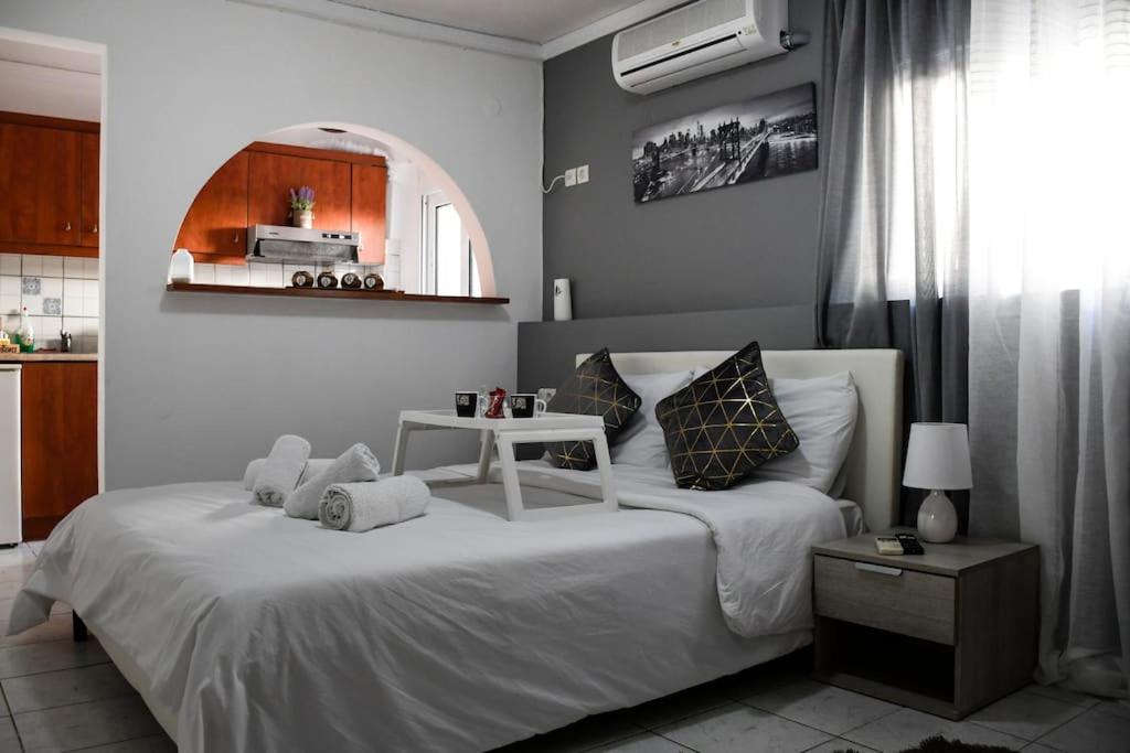 Silver Apartment 1 In The Center Of Iraklion, Ηράκλειο Πόλη – Ενημερωμένες  τιμές για το 2023