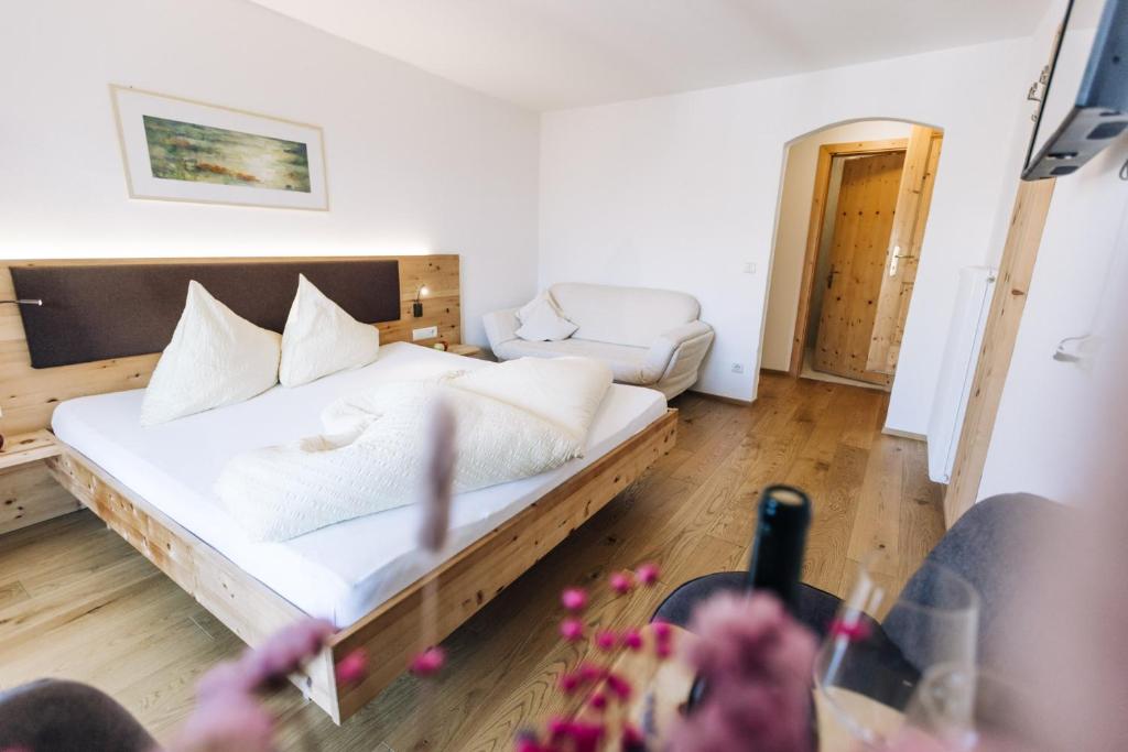 Postel nebo postele na pokoji v ubytování Amplatz 1523 - B&B and Suites