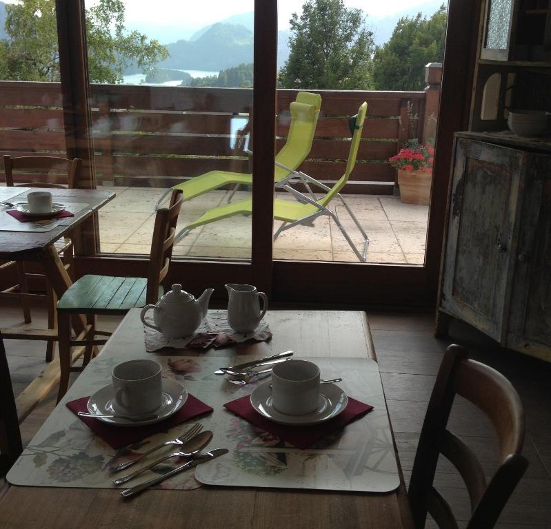 Nespecifikovaný výhled na hory nebo výhled na hory při pohledu z bed and breakfast